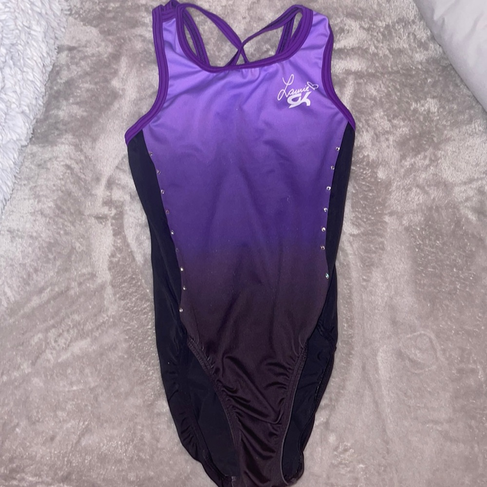 AXS laurie hernandez GK leo